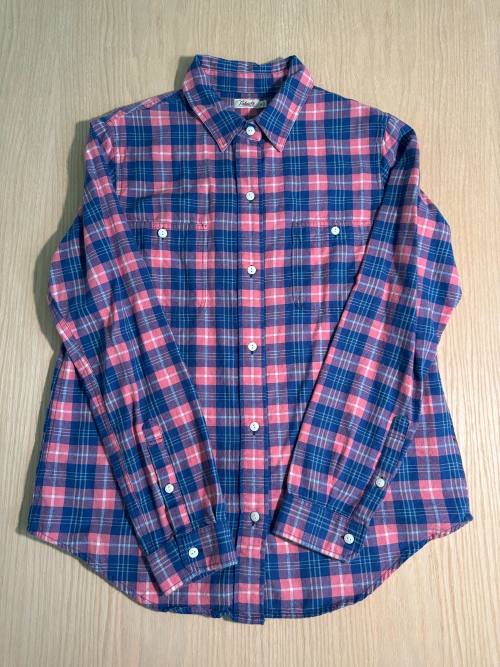 Faherty Navy and Pink Plaid Button-Down Shirt